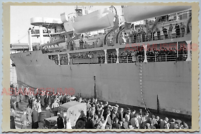 WW2 CHINA SHIP CRUISE PORT TERMINAL USA AMERICA WOMEN Vintage Photo A33 中国旧老照片