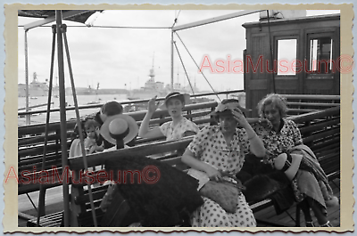 WW2 CHINA SHANGHAI WESTERNER SHIP WARSHIP FERRY DECK  Vintage Photo 中国上海老照片 352