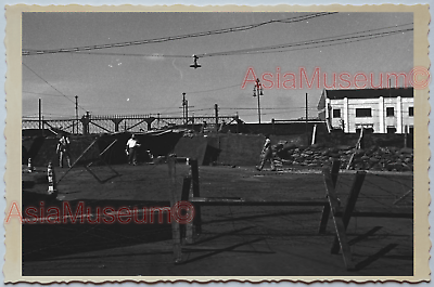 WW2 CHINA SHANGHAI  BARRICADED STREET SCENE ANTI JAPAN Vintage Photo 中国上海老照片 356