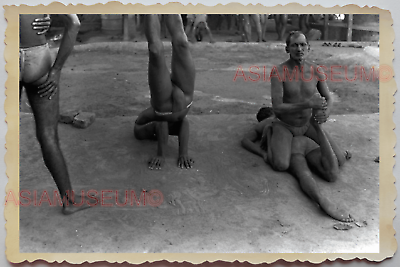 40s Wrestling Hug Calcutta Group Gay Topless Man Shorts Vintage INDIA Photo 596