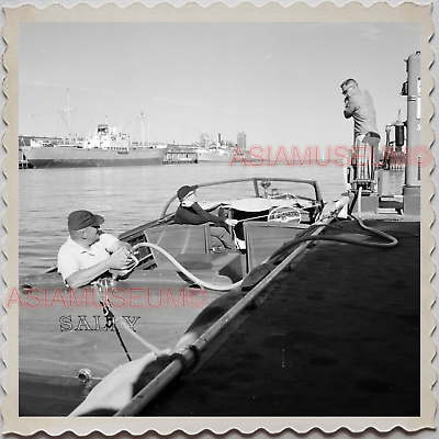 40s USA CHICAGO NAVY PIER PORT SHIP BOAT MAN GAS TEXACO OLD Vintage Photo S10068