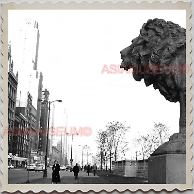 40s USA CHICAGO MICHIGAN AVENUE STREET SCENE LION STATUE OLD Vintage Photo S9416