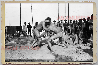 40s Wrestling Hug Calcutta Group Gay Topless Man Shorts Vintage INDIA Photo 584