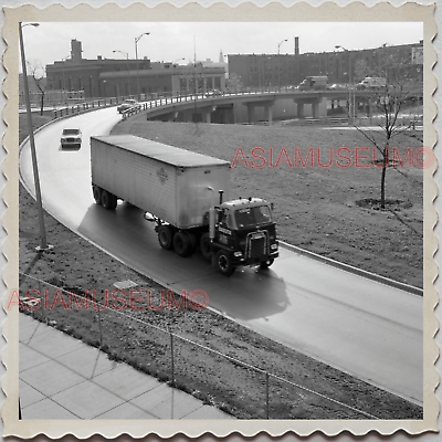 40s CHICAGO TRUCK CARGO FREIGHT FREEWAY CAR BRIDGE USA WW2 Vintage Photo S9365