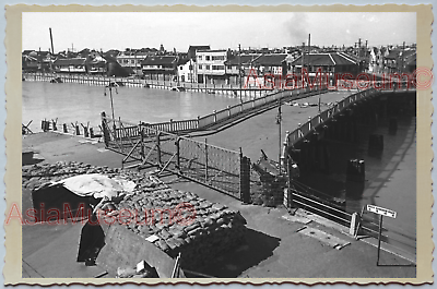 WW2 CHINA SHANGHAI STREET SCENE BARRICADED BRIDGE BOMB Vintage Photo 中国上海老照片 334