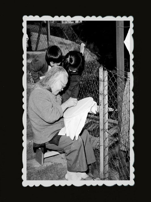 50s Vintage Hong Kong Photo B&W Kowloon Street Woman Embroidering Fabric #575