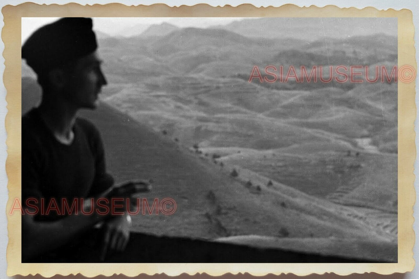 50s Vietnam SAIGON MOUNTAIN HILL GUARD ARMY SOLDIER FRENCH US Vintage Photo 1721