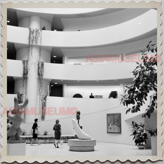 50s MANHATTAN NEW YORK CITY Solomon R. The Guggenheim Museum  OLD USA Photo 9223