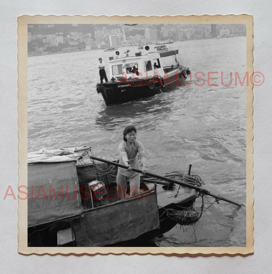 SHEUNG WAN FERRY BOAT WOMEN JUNK SAIL PIER Vintage Hong Kong Photo 27463 香港旧照片