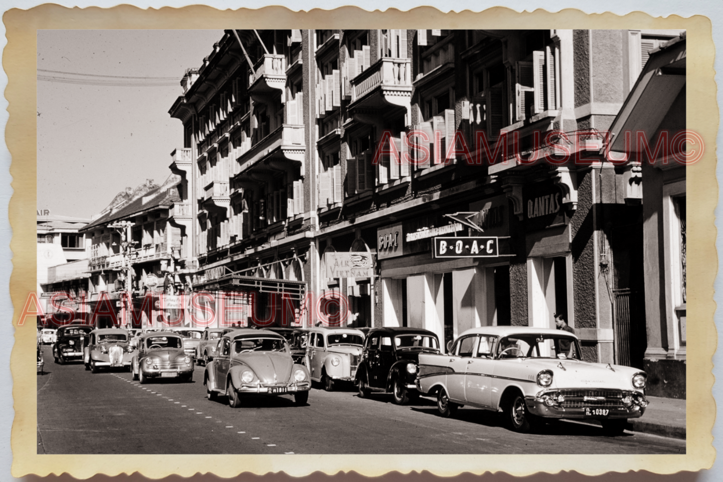 50s THAILAND BANGKOK SHOP BUILDING CAR RESTAURANT STREET ADS Vintage Photo 36906