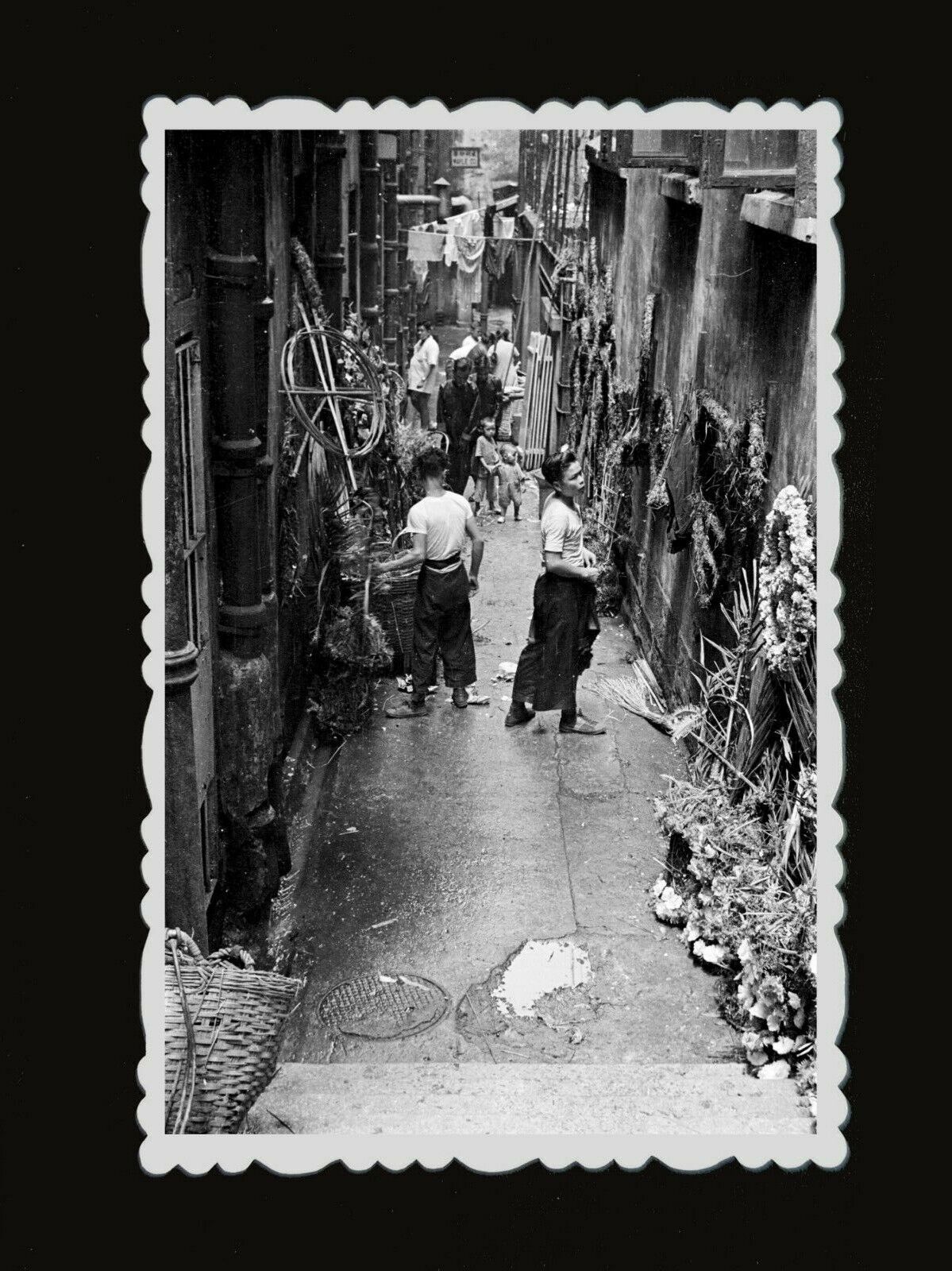 1950s Vintage Hong Kong Photo Building Flower Backstreet Labor Building Man #407