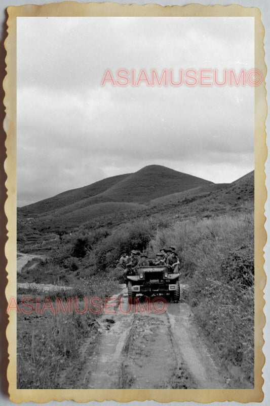 50s Vietnam SAIGON ARMY SOLDIER JEEP TRUCK MOUNTAIN JUNGLE WAR Vintage Photo 717