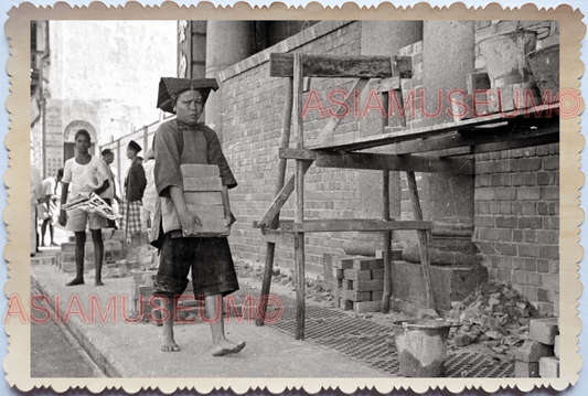 WW2 Women Building Barricade Anti Japanese Bombing Vintage Singapore Photo 26287