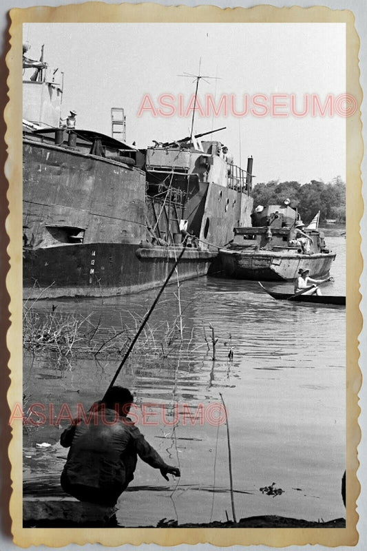 40s Vietnam War MEKONG RIVER SHIP BARGE BOAT CARGO FISHING  Vintage Photo 1535