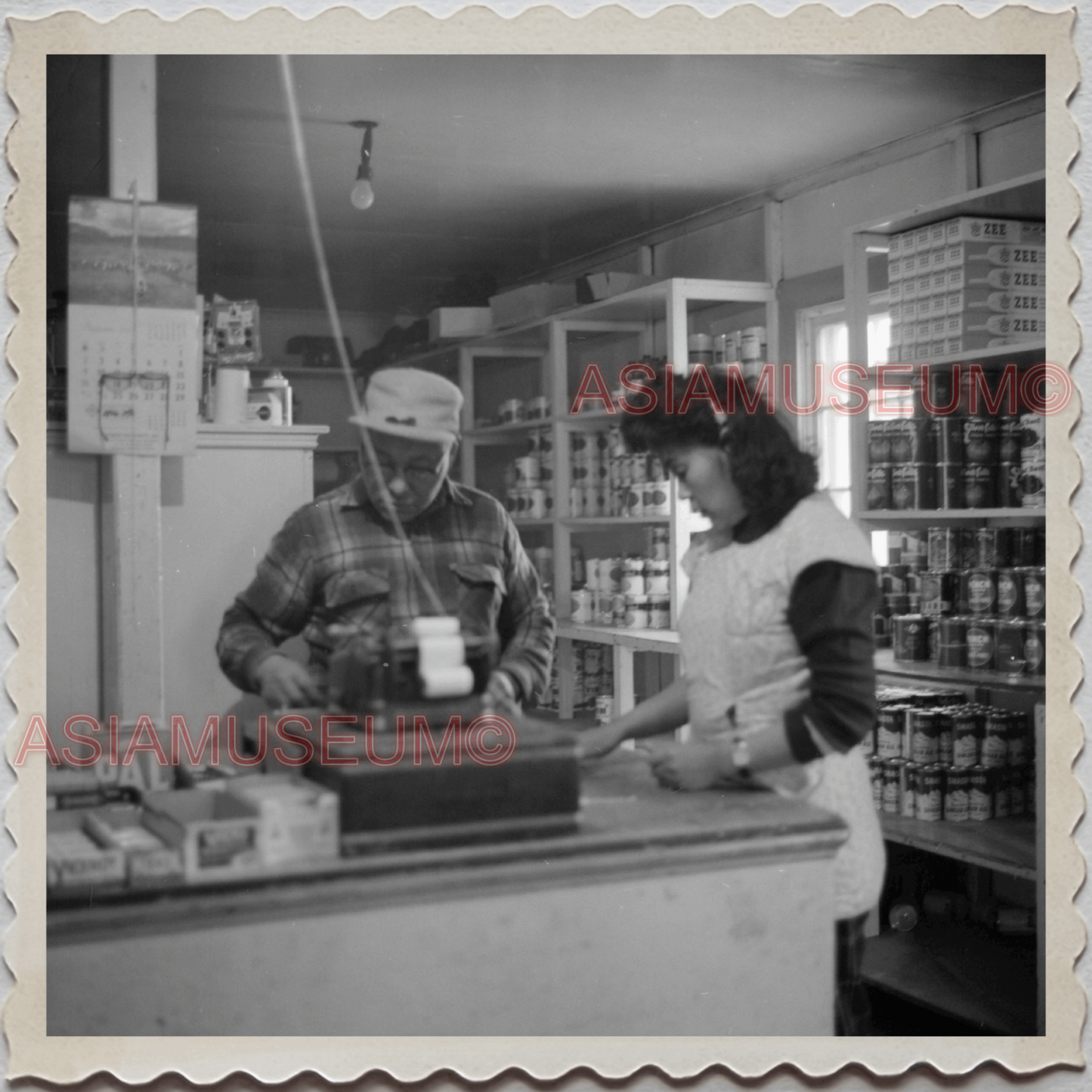 50s UTQIAGVIK NORTH SLOPE BARROW ALASKA WOMEN GROCERY VINTAGE USA Photo 10029