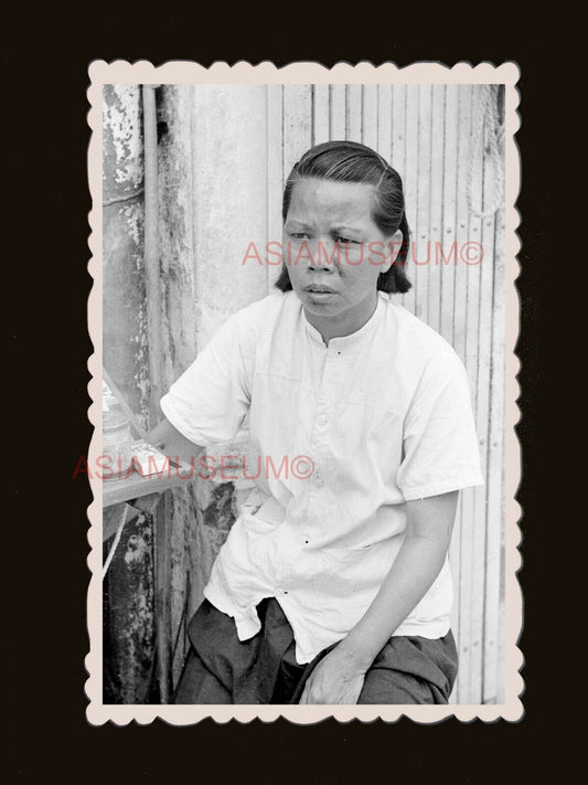 1940's Women Lady Portrait Street Road Pier B&W Hong Kong Photograph 香港旧照片 #2972