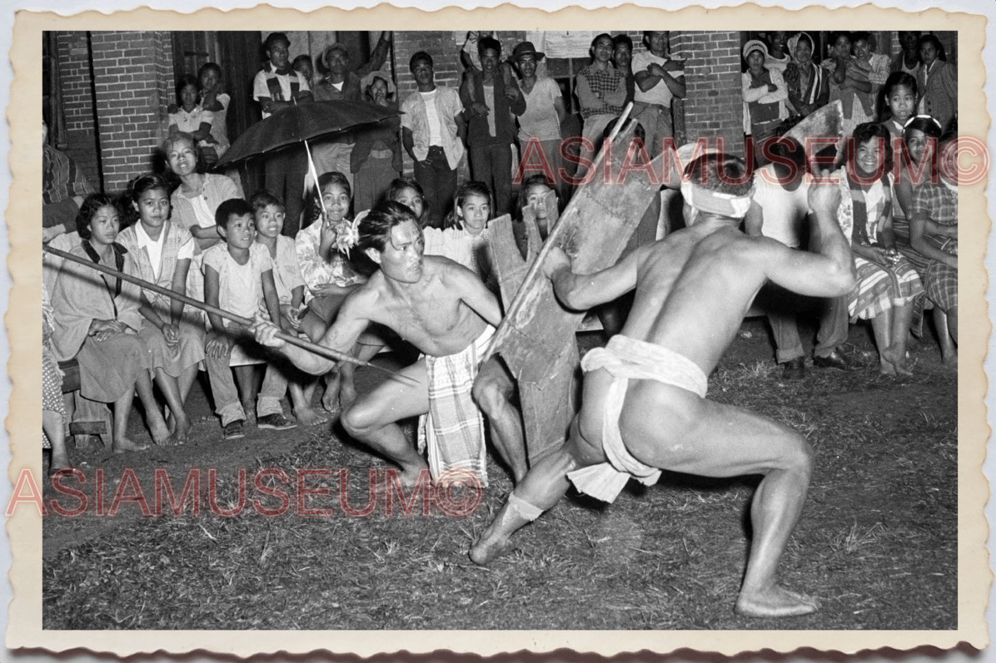 50s PHILIPPINES MOUNTAIN TRIBE BONTOC TATTOO WOMEN MEN DANCE Vintage Photo 24201