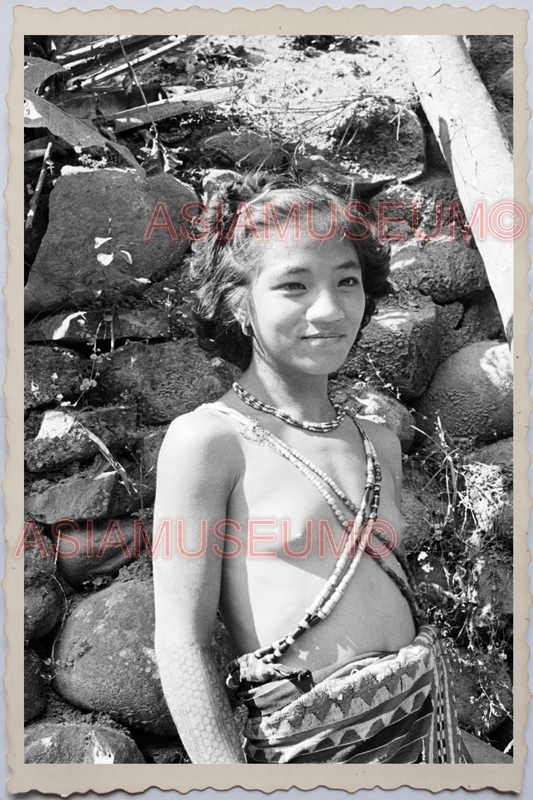 50s PHILIPPINES TATTOO TOPLESS TRIBE Girl Women STILT HOUSE Vintage Photo 24332