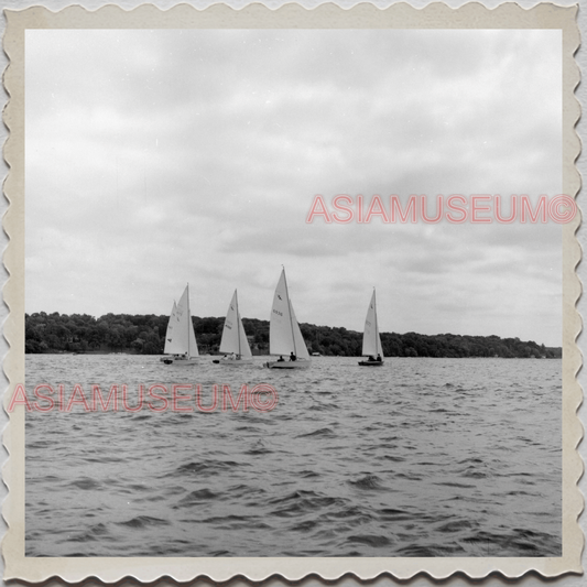 50s LAKE GENEVA WISCONSIN WALWORTH MILWAUKEE SAIL BOAT VINTAGE USA Photo 11474