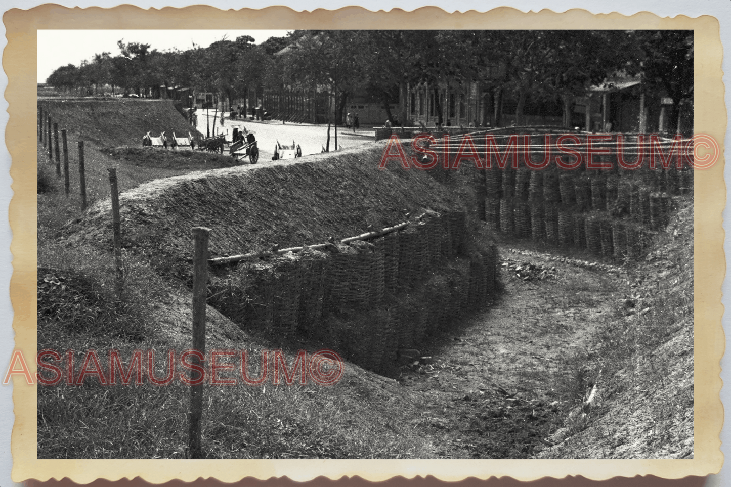 40s WW2 Vietnam INDOCHINA WAR ANTI JAPANESE AIR RAID SHELTER Vintage Photo 04205