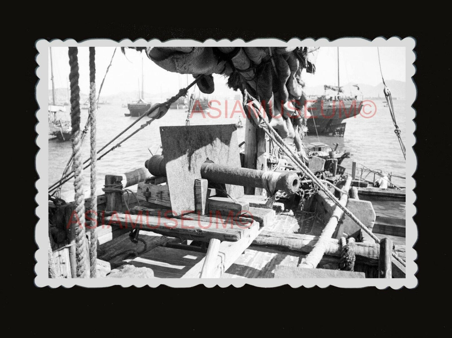 1940s Cannon War Sea Ship Boat Junk Engine WW2 Vintage b&w Hong Kong Photo #1611