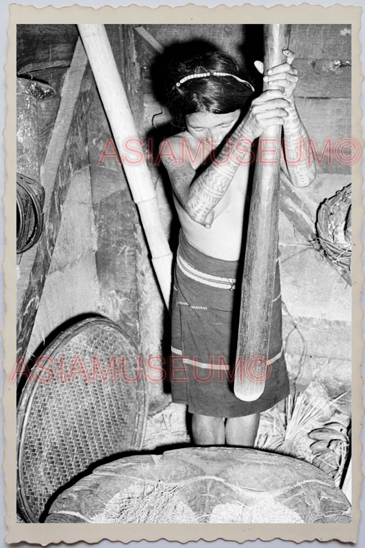 50s PHILIPPINES LUZON MOUNTAIN TRIBE GIRL LADY WOMEN TATTOO Vintage Photo 24244