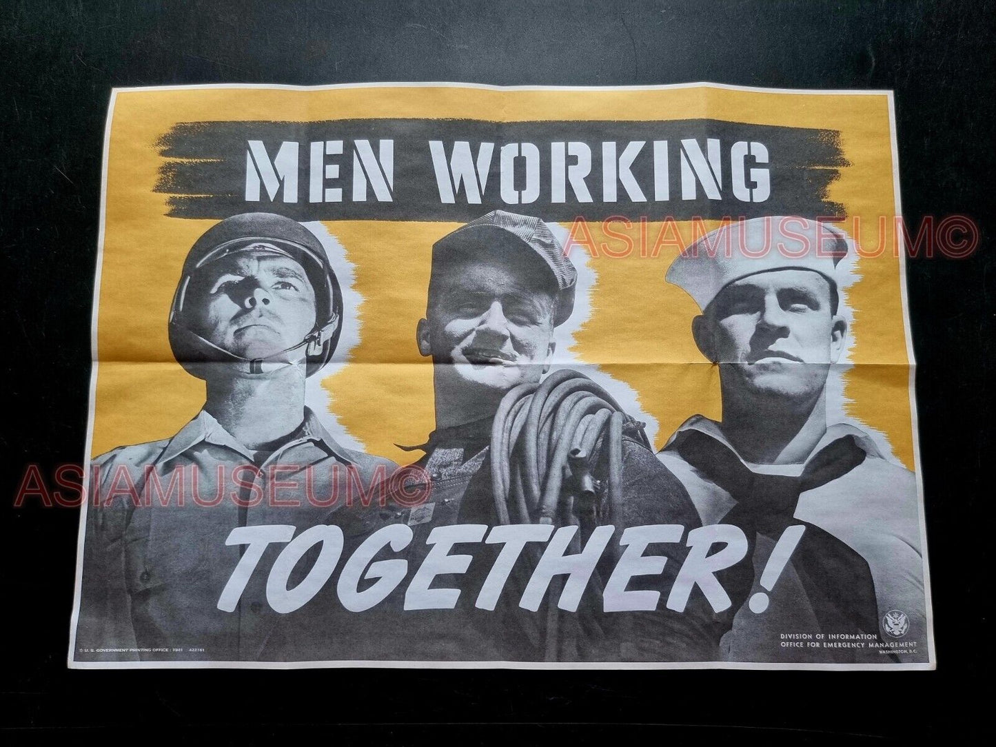 1943 WW2 USA MEN WORKING TOGETHER ARMY NAVY SOLDIER MARINE PROPAGANDA POSTER 584