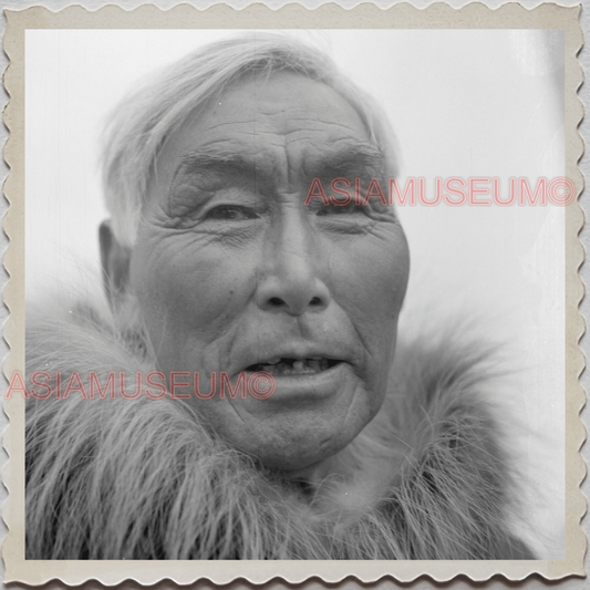 50s UTQIAGVIK NORTH SLOPE BARROW ALASKA ARCTIC MAN PORTRAIT OLD USA Photo 12383