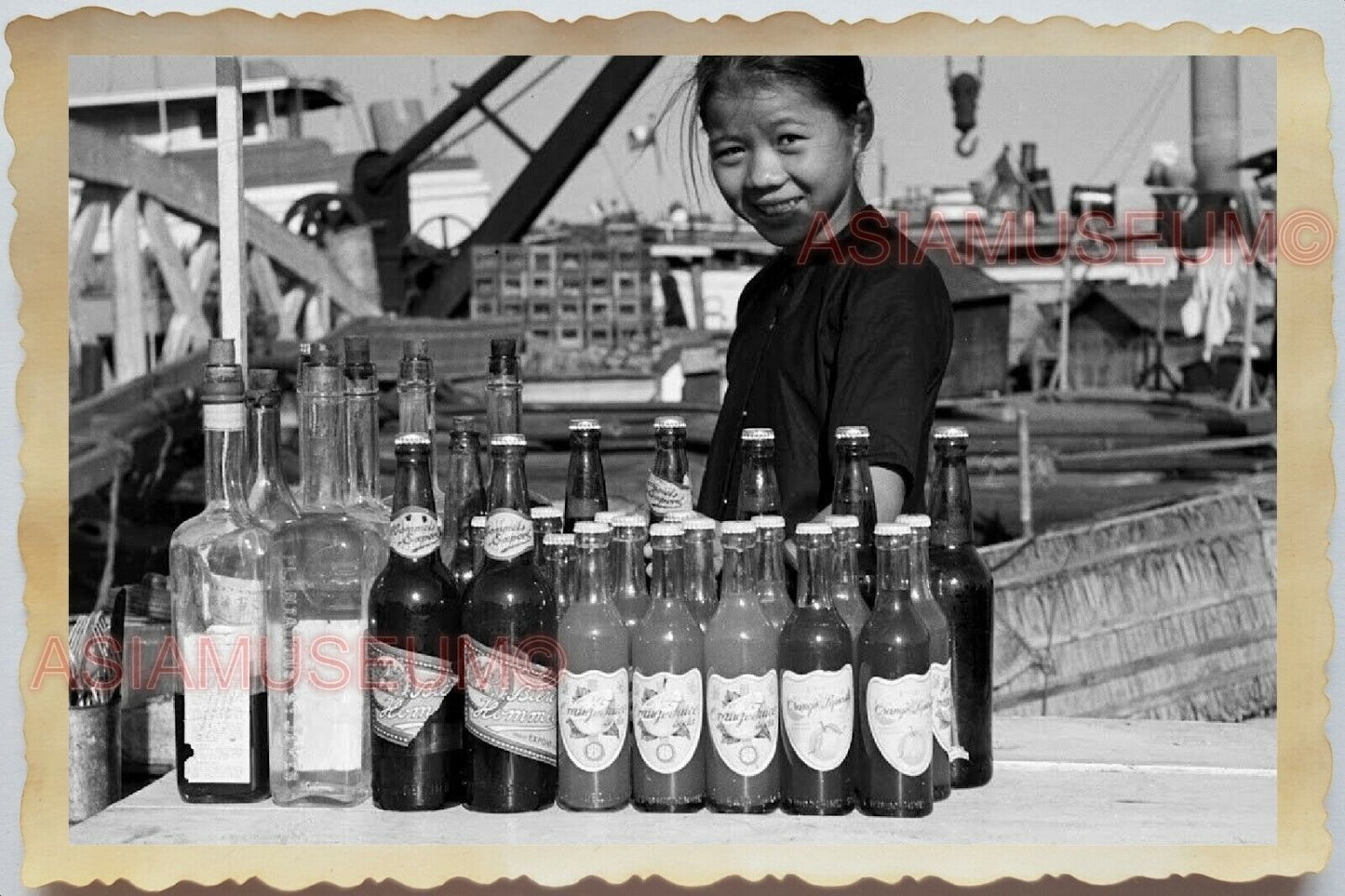 50s Vietnam SAIGON STREET SHIP MARKET LADY PIER DRINKS OLD Vintage Photo 1337