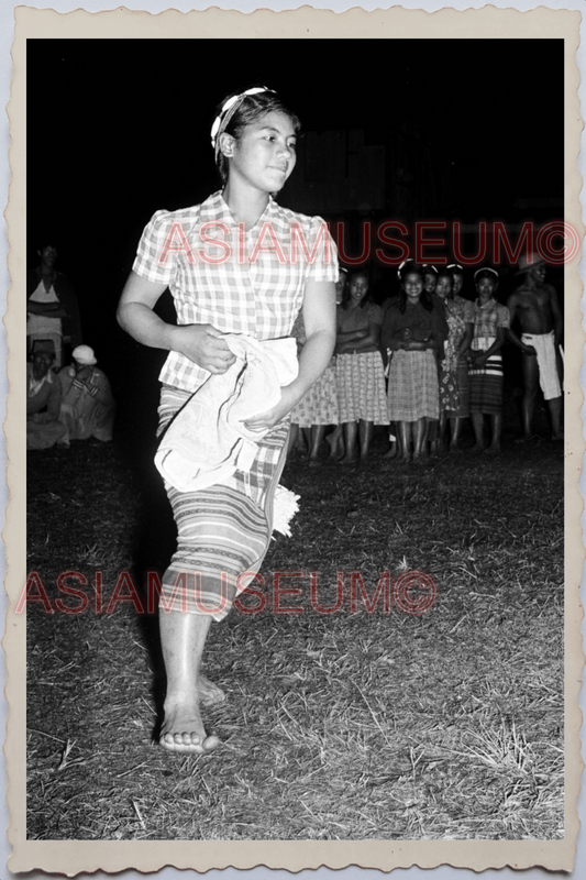 50s PHILIPPINES TRIBE WOMEN YOUNG LADY GIRL TATTOO DANCE HUT Vintage Photo 24184