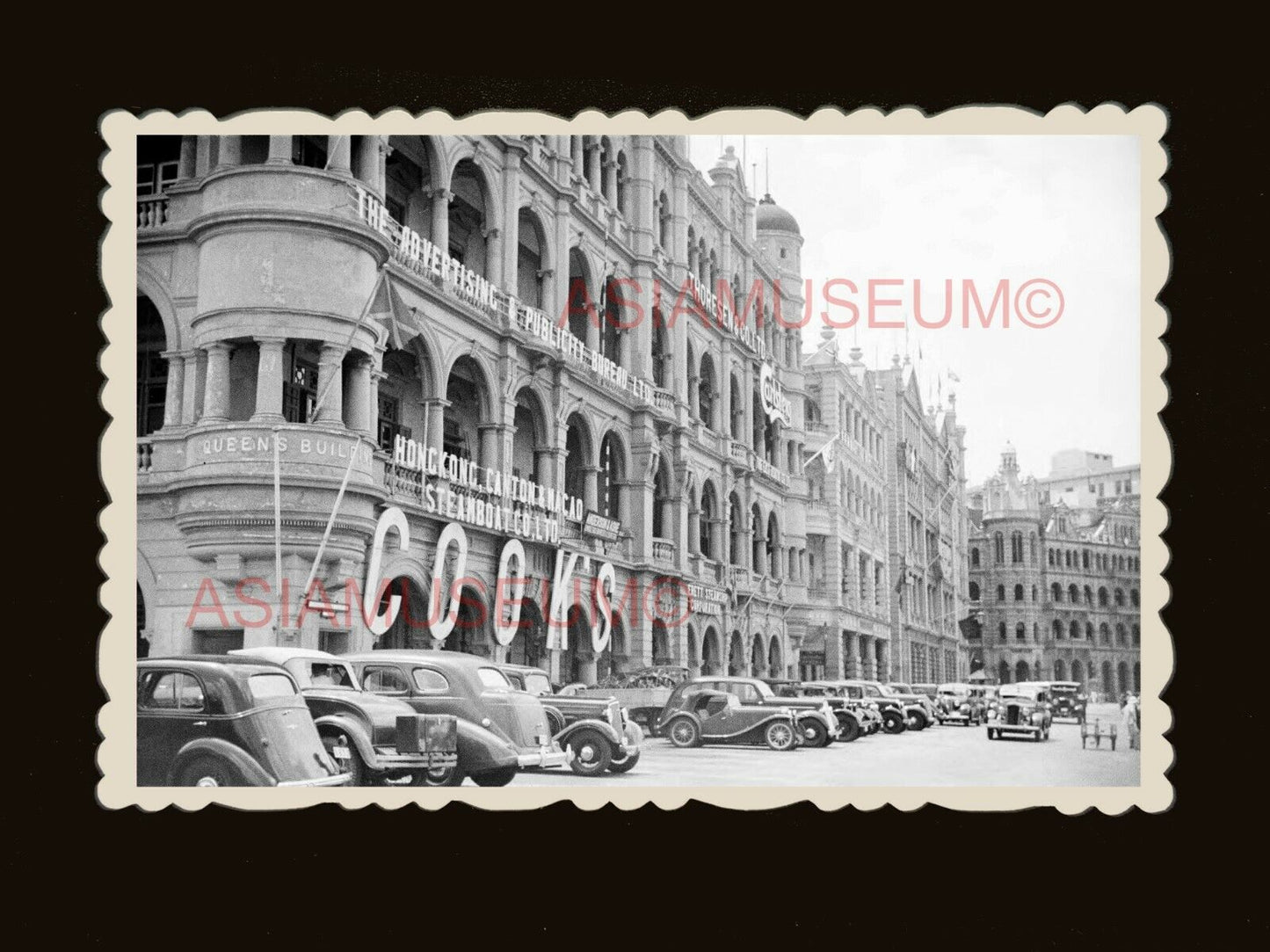 Queen's Road Building Car  Street Scene B&W Vintage Hong Kong Photo 香港旧照片 #1951