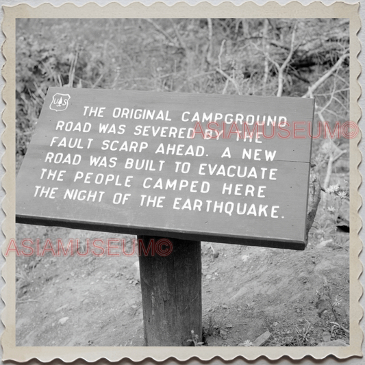 50s YELLOWSTONE NATIONAL PARK WYOMING PARK INFORMATION SIGN OLD USA Photo 9373