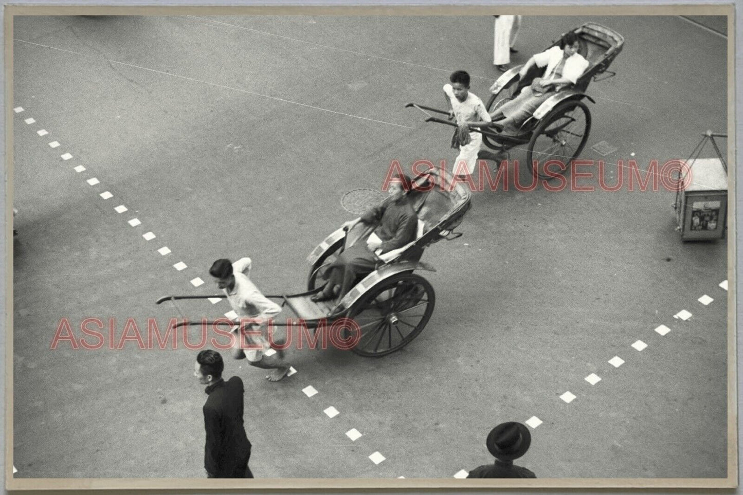 WW2 Street Rickshaw Women HONG KONG VINTAGE PHOTO POSTCARD RPPC 1066 香港舊照片明信片