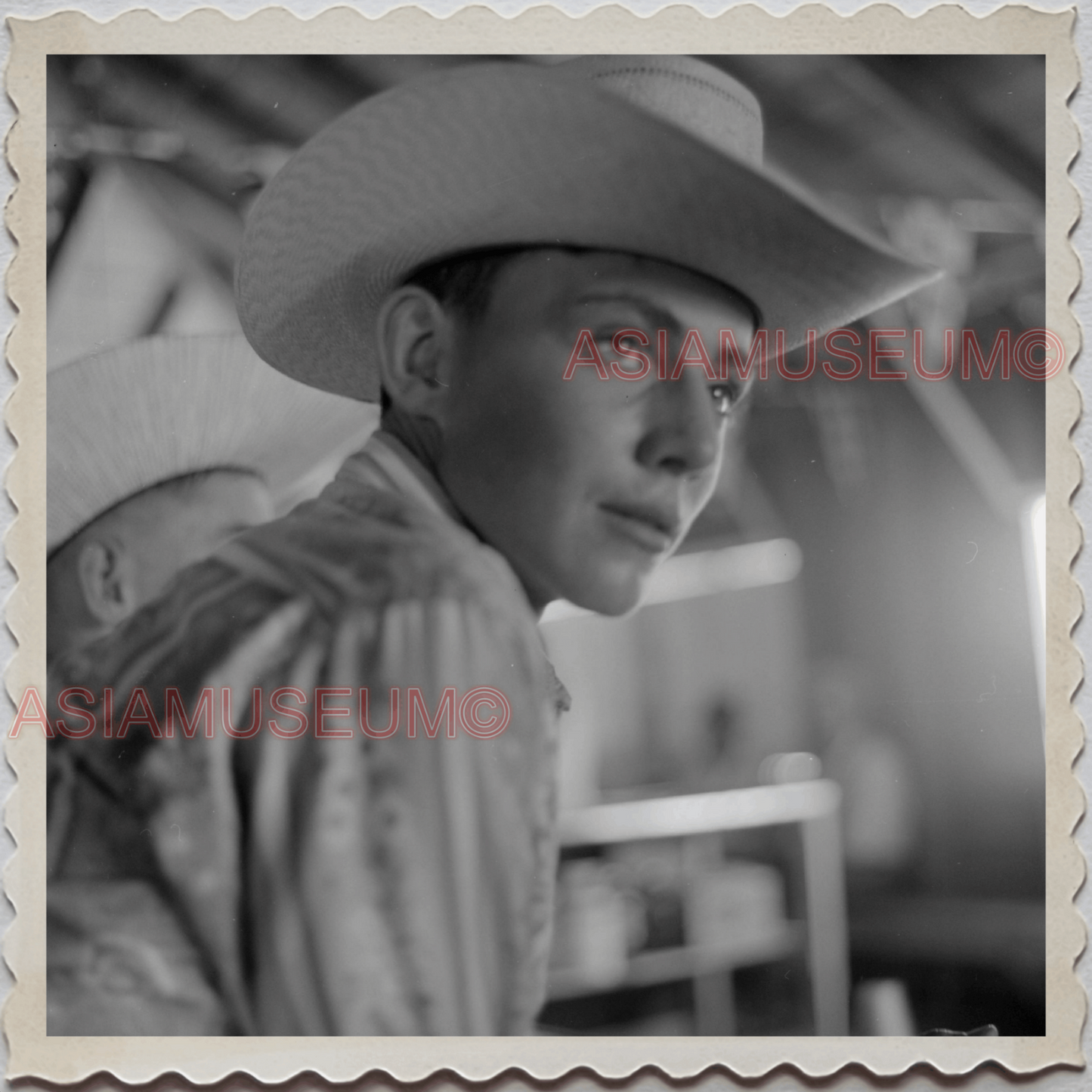 50s HARDIN TOWN BIG HORN COUNTY MONTANA PORTRAIT COWBOY VINTAGE USA Photo 12150