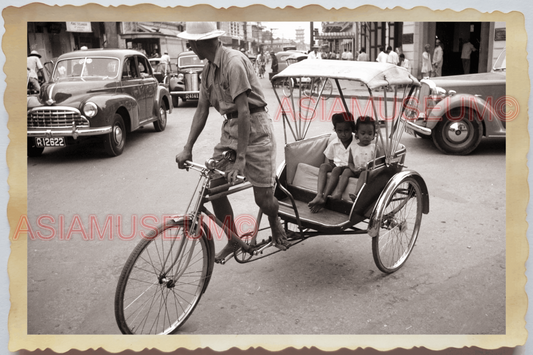 50s THAILAND BANGKOK CHILDREN STREET ROAD SCENE PEDICAB MAN Vintage Photo 28368