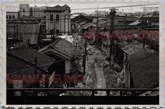 WW2 JAPAN KOBE VILLAGE CHILDREN FLOOD BUILDING HOUSE KIDS Vintage Photo #18808