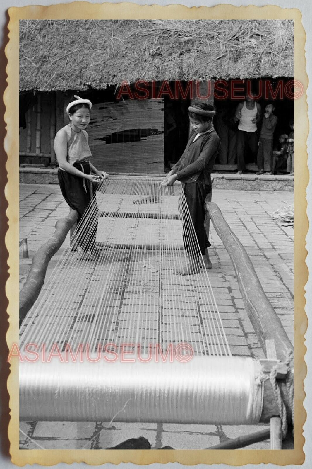 50s Vietnam SAIGON HO CHI MINH WOMEN LADY CHILDREN HOUSE JETTY Vintage Photo 360