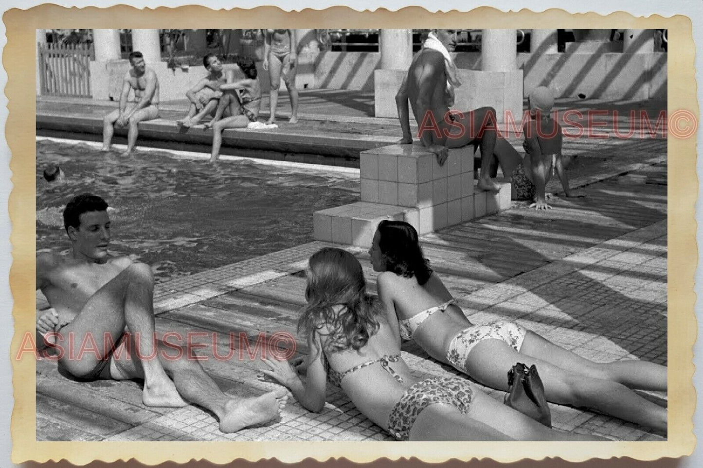 50s Indochina Vietnam War Topless Man Swimming Pool Women  Vintage Photo 1531