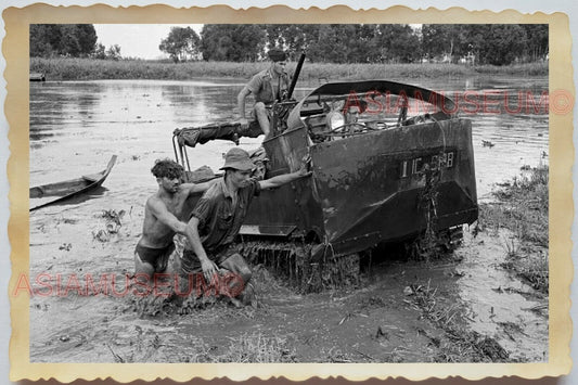 1950s Vietnam War Indochina French ARMY TANK MEKONG RIVER B&W Vintage Photo #385