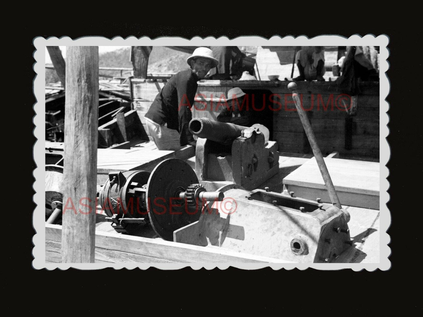 1940s Chinese China Boat Junk WW2 Cannon war Vintage b&w Hong Kong Photo #1603