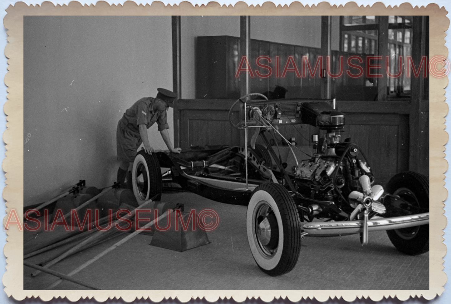 40s WW2 Automobile Car Workshop Assembly Factory Shop Old Singapore Photo 17604