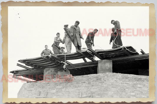 40s WW2 Vietnam HANOI CONSTRUCTION BRIDGE RAIL TRACK WORKER Vintage Photo 27997