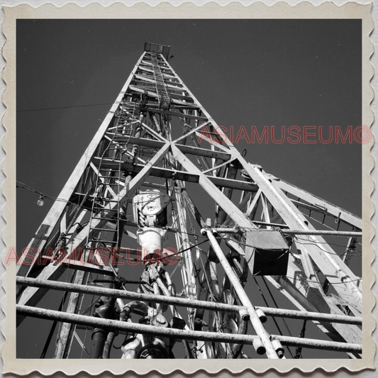 50s ODESSA CITY ECTOR COUNTY TEXAS OIL REFINERY RIG  VINTAGE USA Photo 10939