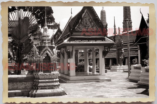 50s THAILAND BANGKOK EMERALD BUDDHA TEMPLE RIVERSIDE PAGODA Vintage Photo 28784