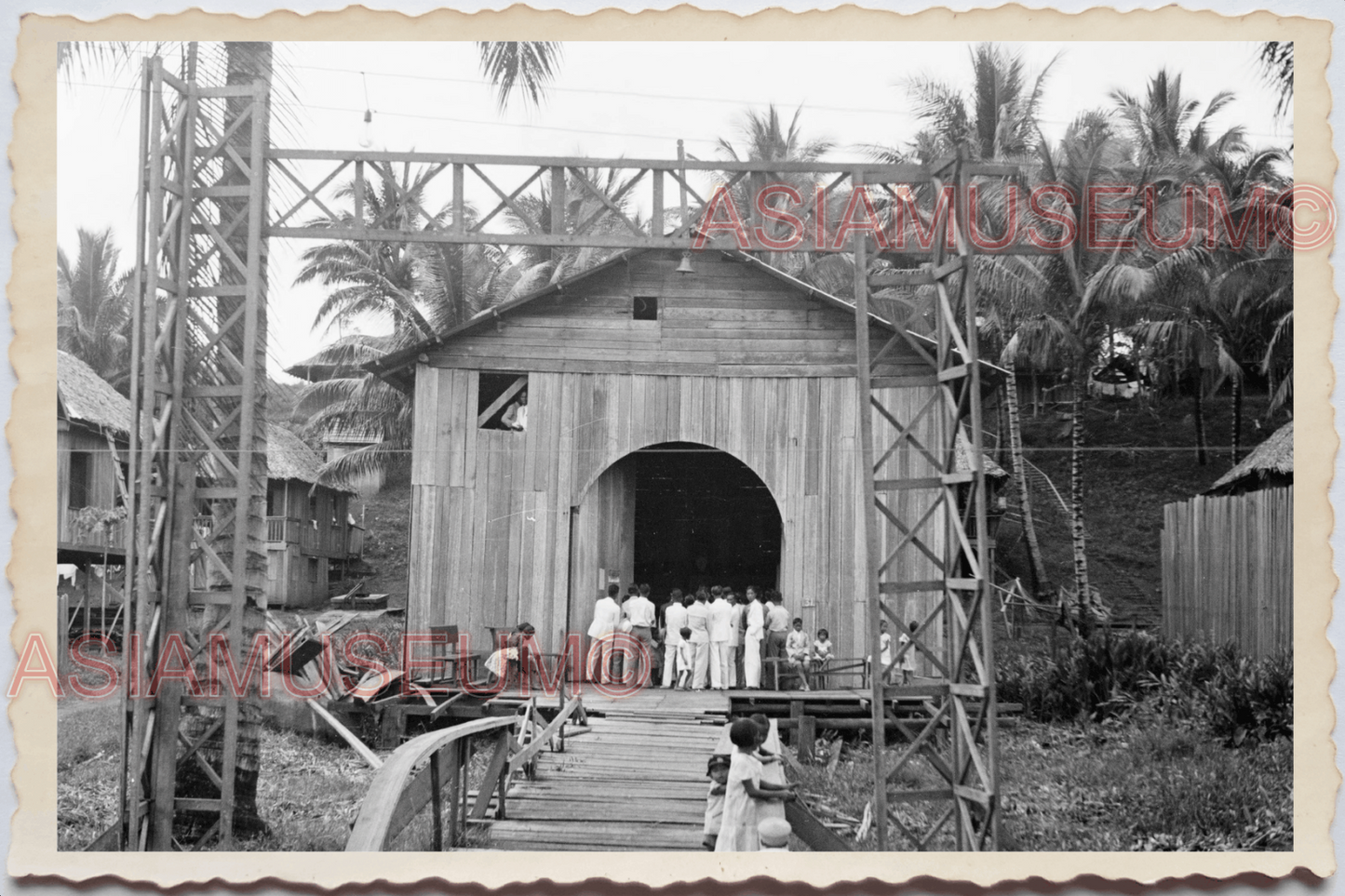 50s PHILIPPINES LUZON MANILA VILLAGE WOODEN CHURCH VILLAGE Vintage Photo 29190