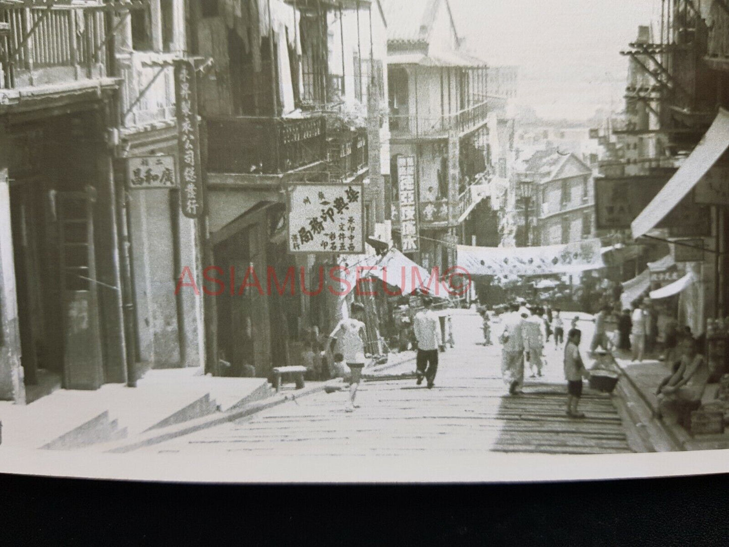 POTTINGER STREET CENTRAL STEPS MARKET WOMEN Hong Kong Photo Postcard RPPC #2478