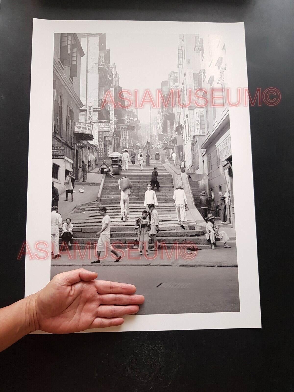 40's LARGE HONG KONG CENTRAL STEPS STREET SCENE CHILDREN Old Vintage Photo 香港老照片