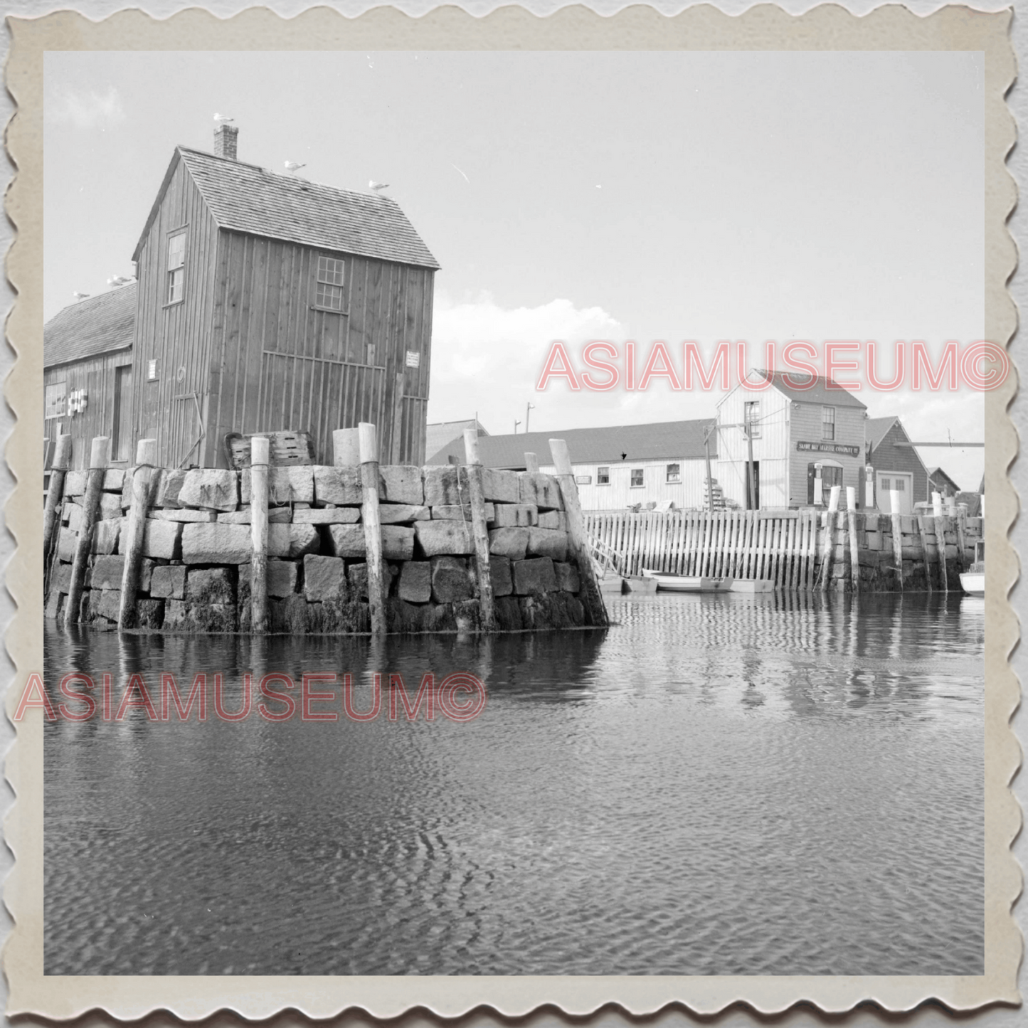 50s ROCKPORT KNOX COUNTY MAINE ROCKLAND HARBOR HOUSE BOAT OLD USA Photo 8840