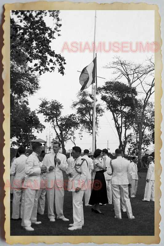 40s Vietnam War SAIGON FRENCH NAVY CAPTAIN WARSHIP WOMEN DRESS OLD Photo 1296