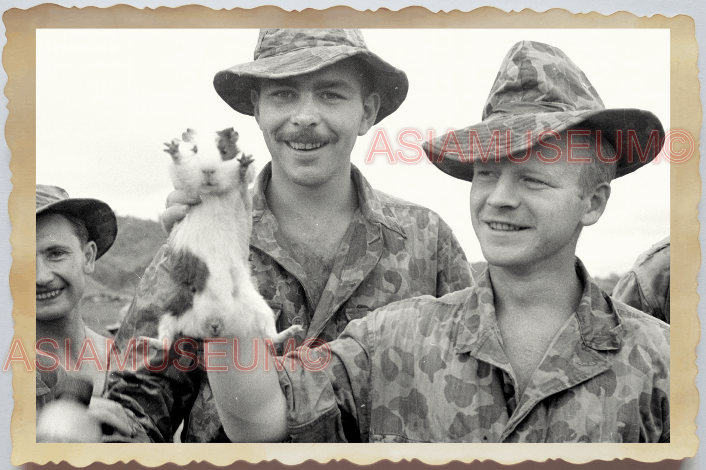 40s WW2 Vietnam HA LONG BAY FRENCH ARMY GUINEA PIG SOLDIER Vintage Photo 25231